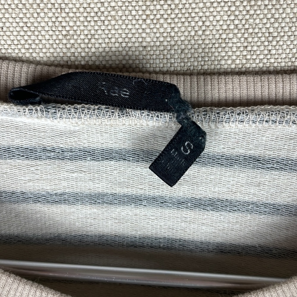 Doe and Rae > Crew Neck Striped Quarter Sleeve Sweatshirt Small - Picture 2 of 7